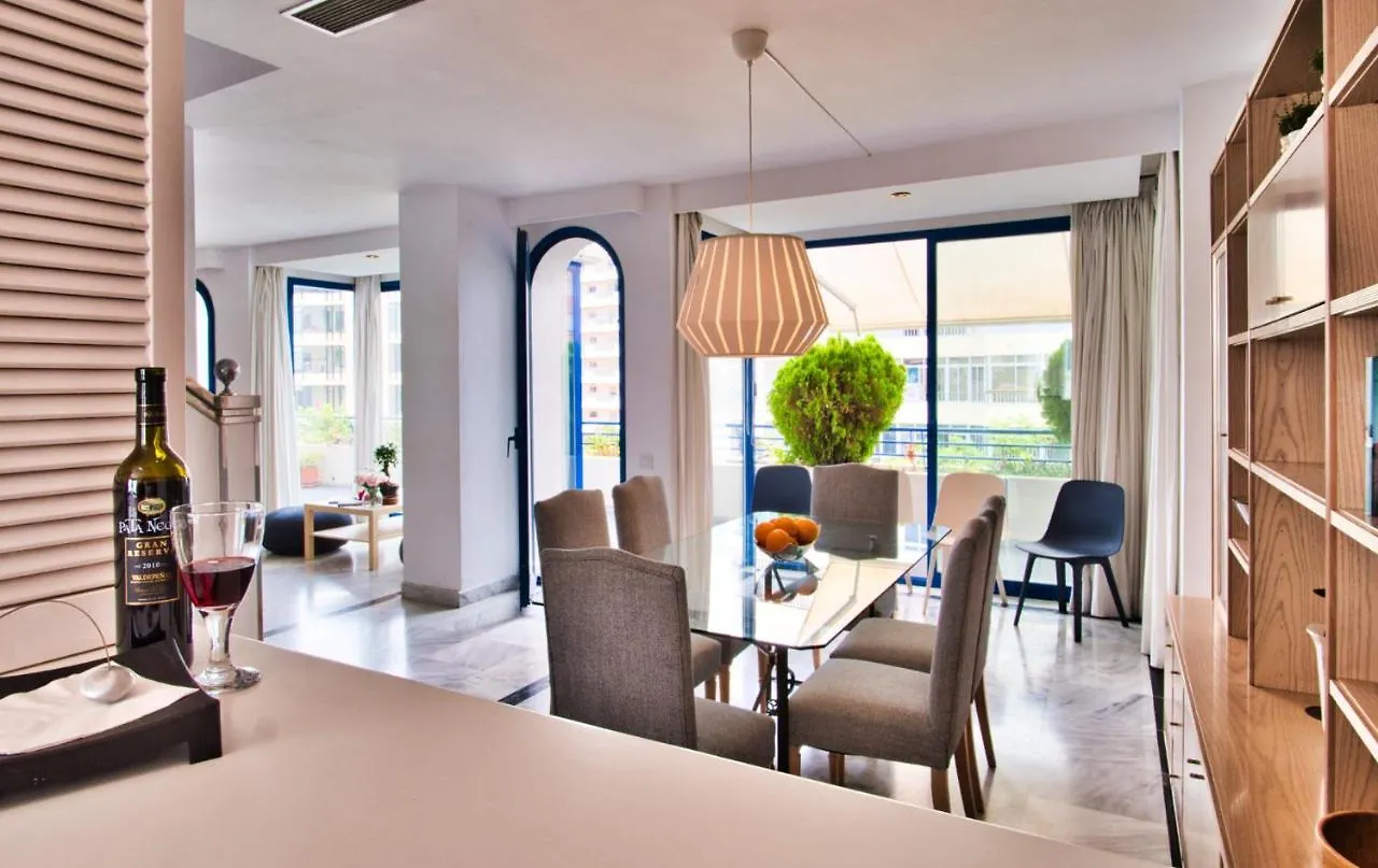 Seaside Penthouse Apartment Marbella